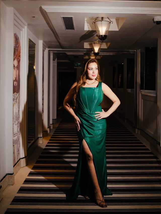 ગ્રીન આઉટફિટ માં જોવા મળ્યો મુનમુન દત્તા નો ગ્લેમરસ અવતાર, અભિનેત્રી ની તસવીરો થઇ વાયરલ