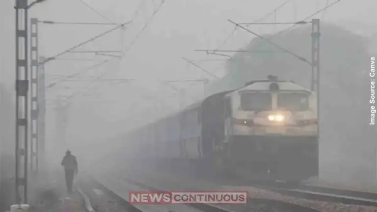 Fog Hits Delhi-NCR Flight and Train Operations Disrupted; Over 22 Trains Running Late