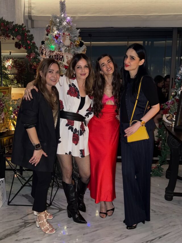 સુઝૈન ખાનની ક્રિસમસ પાર્ટીમાં હૃતિક-સબાની એન્ટ્રી: એક્સ-કપલનો અનોખો અંદાજ થયો વાયરલ