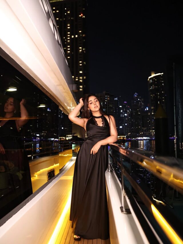 બ્લેક બ્યુટી અશનૂર કૌર! દુબઈના દરિયામાં ગ્લેમરસ અંદાજ