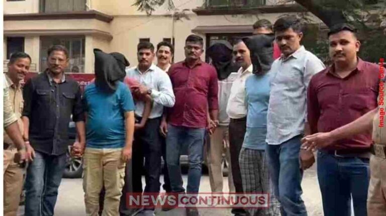 Fake Ration Card Scam મુંબઈમાં રાષ્ટ્રીય સુરક્ષા સાથે ચેડાં દિંડોશી પોલીસે નકલી રેશનકાર્ડ