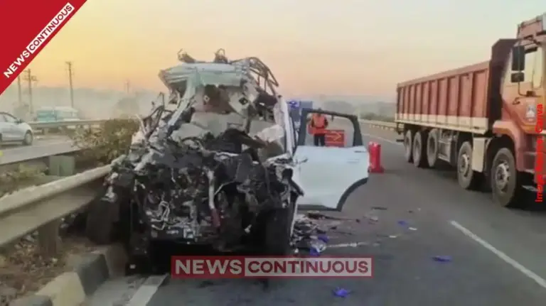 Horrific Multi-Vehicle Accident in Bengaluru 7 dead on the spot after high-speed collision on Highway.