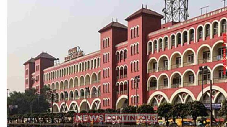 Howrah Junction Facts દિલ્હી-મુંબઈ પણ આ સ્ટેશન સામે નાના લાગશે! જાણો