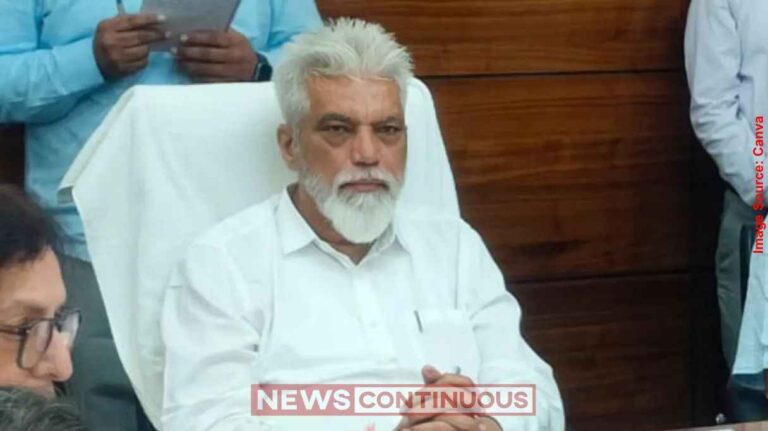 Maharashtra બોર્ડની પરીક્ષા કે ચોરીનો અડ્ડો ૧૨મા ધોરણમાં સામૂહિક ચોરીથી શિક્ષણ મંત્રી