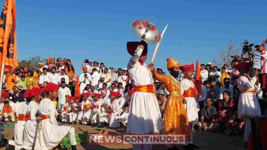 Shivneri Fort Stampede શિવનેરી પર ભીડમાં ભક્તો કચડાયા! મહિલાઓ-બાળકો સહિત અનેક ઘાયલ