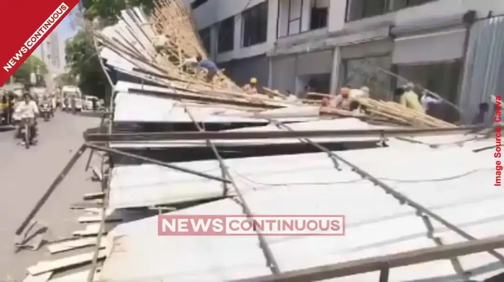 Wall Collapses Near Hospital on Dahisar’s Busy S.V. Road; Lucky Escape for Pedestrians as Debris Hits Main Road.