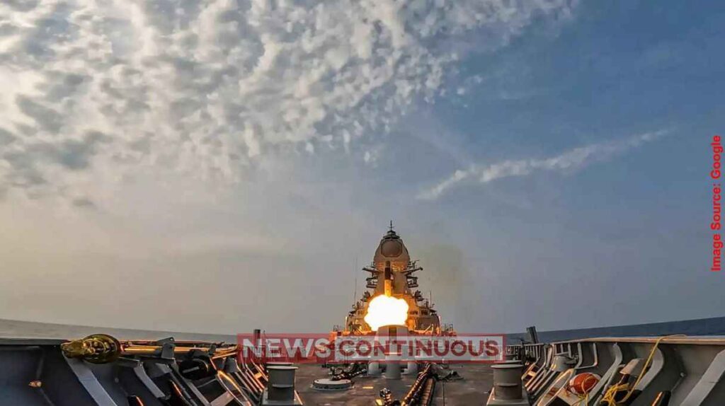 Braving Missiles & Mines મોત સામે જંગ જીત્યા ભારતીય નાવિકો! હોર્મુઝની ખાડીમાં બારૂદી