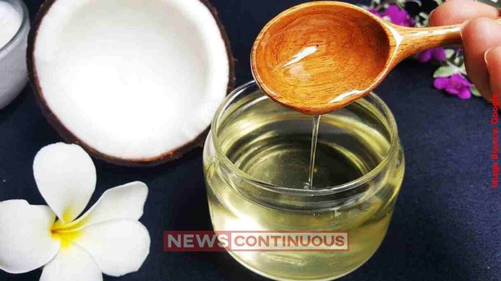 Coconut Oil Face Massage Benefits રાત્રે સૂતા પહેલા ચહેરા પર કરો આ તેલથી માલિશ