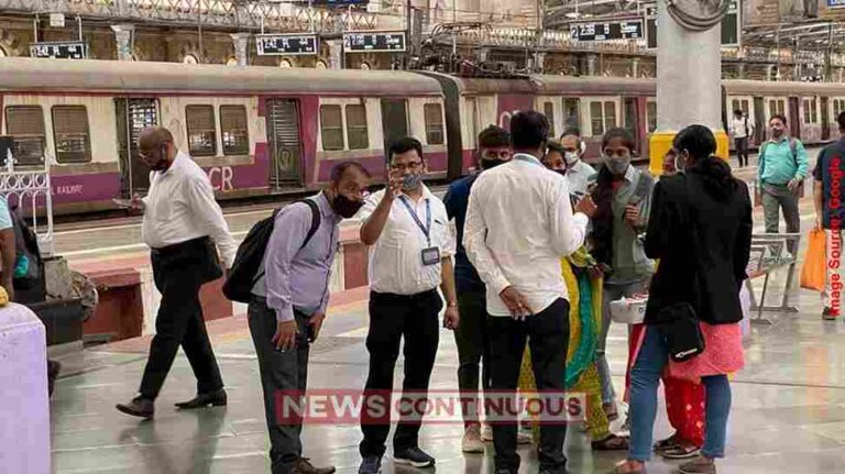 Diva Station Ticket Checking દિવા સ્ટેશન પર રેલવેની ‘ફોર્ટ્રેસ ચેક’ ટિકિટ વગરના ૪૦૫