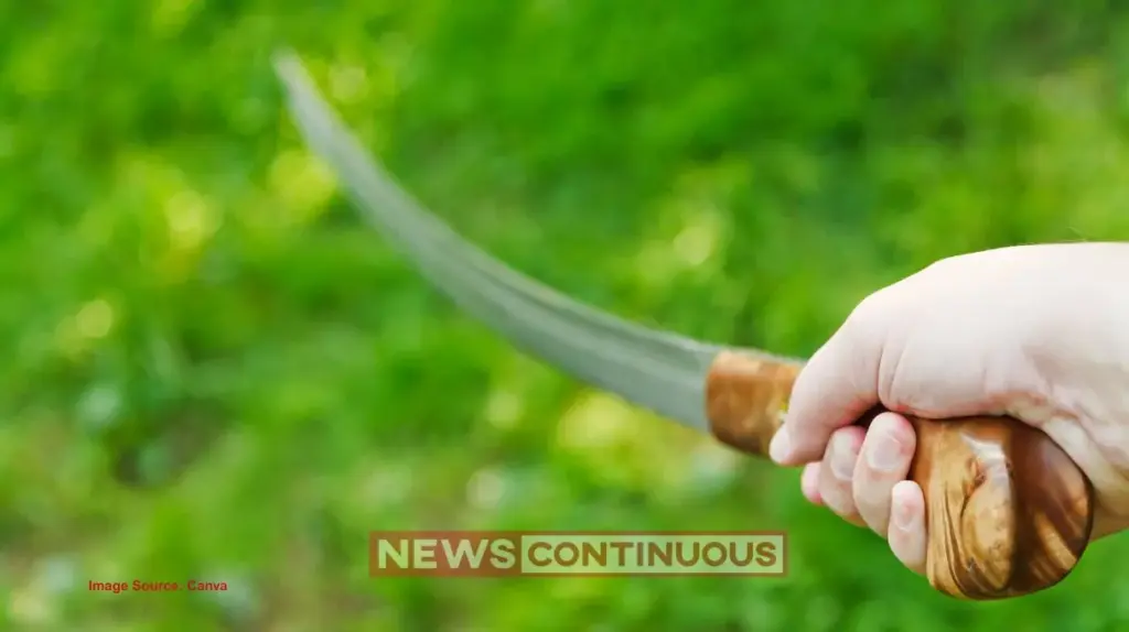 Violent Clash in Malad: Swords Brandished Over Minor Dispute in Pratap Nagar; Kurar Police Register Case Under Arms Act