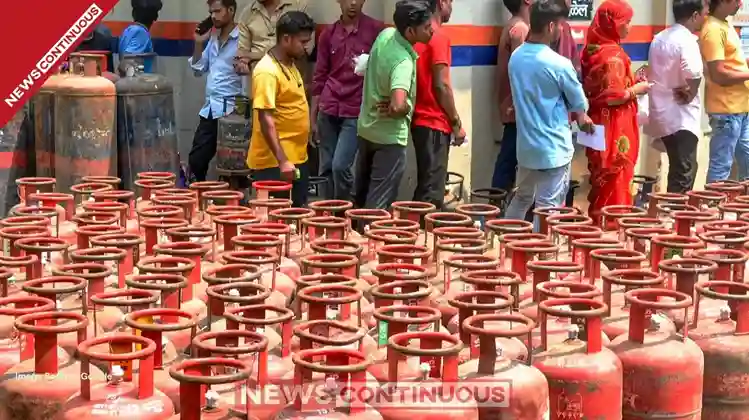Gas Cylinder Theft Gang Busted: Kandivali and Powai police recover 72 cylinders in major crackdown.
