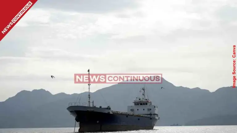 US vs Iran Hormuz blockade to cost Iran ₹4000 crore daily Trade lifeline in deep crisis after failed peace talks