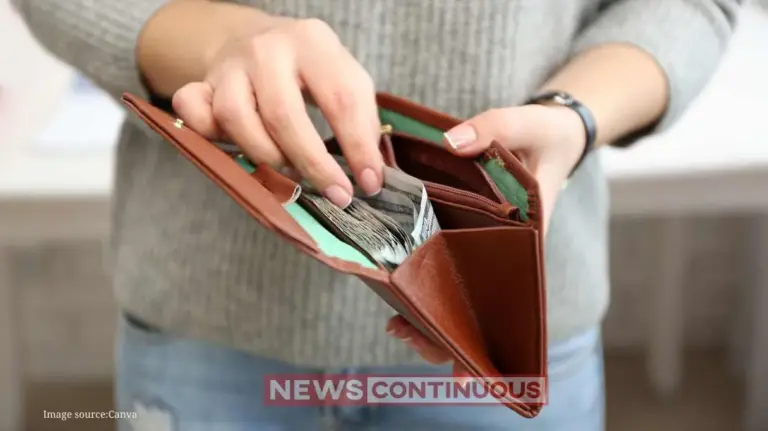 Vastu Tips।શું તમે આર્થિક તંગીથી પરેશાન છો? પર્સમાં મૂકો આ ૩ ખાસ વસ્તુઓ, ચમત્કારી રીતે વધશે ધનસંપત્તિ!