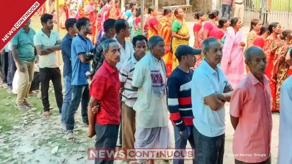 West Bengal Election 2026। બંગાળમાં ચૂંટણી હિંસા મુર્શિદાબાદમાં બૂથ પાસે બોમ્બ ધડાકા, અફરાતફરી વચ્ચે અનેક ઘાયલ!