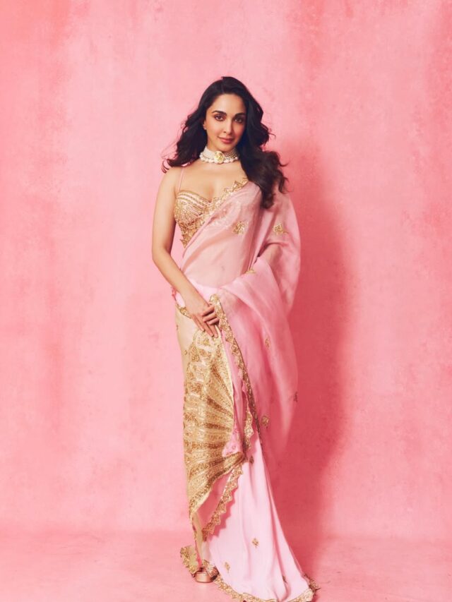 પિંક સાડીમાં કિયારા અડવાણીએ ઉડાવ્યા હોશ! NMACCની ત્રીજી એનિવર્સરીમાં છવાઈ ગયો એક્ટ્રેસનો ગ્લેમરસ અવતાર