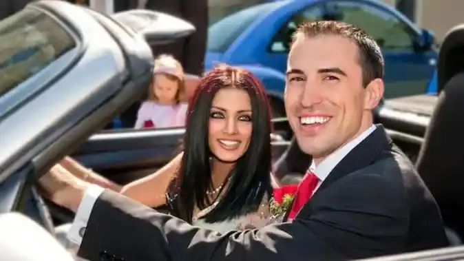 Celina Jaitly Divorce। સેલિના જેટલીની હૃદયદ્રાવક કહાની દિવંગત પુત્રની કબર પર ધ્રુસકે ને ધ્રુસકે રડી અભિનેત્રી, પતિ પર લગાવ્યા ગંભીર આરોપ!