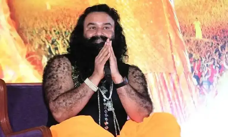 Gurmeet Ram Rahim Parole| ૧૬મી વખત જેલની બહાર આવ્યો ડેરા પ્રમુખ! બળાત્કારના દોષી ગુરમીત રામ રહીમને ફરી મળ્યા ૩૦ દિવસના પેરોલ