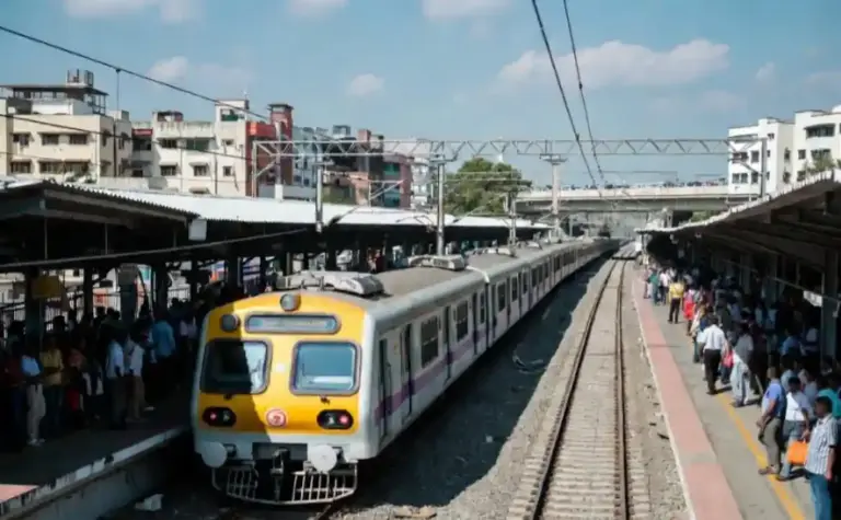 AC Locals on CSMTKalyan Route મુંબઈગરાઓ માટે ખુશખબર, CSMTકલ્યાણ રૂટ પર દોડશે વધુ ૧૨ એસી (AC) લોકલ