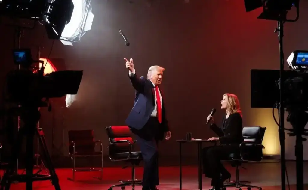 Donald Trump Walks Out| ટ્રમ્પે માઇક ફેંકી અધવચ્ચે છોડ્યો ઇન્ટરવ્યુ મહિલા પત્રકારને કહ્યું  ‘ખૂબ થઈ ગયું, થેંકક્યુ ડાર્લિંગ’ અને ચાલતી પકડી