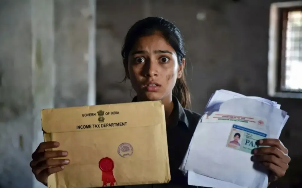 Income Tax Notice to Student  મજૂરની પુત્રીને ઈન્કમ ટેક્સ વિભાગની ૨૦ કરોડની નોટિસ આધારપાન કાર્ડનો દુરુપયોગ થયાનો આક્ષેપ