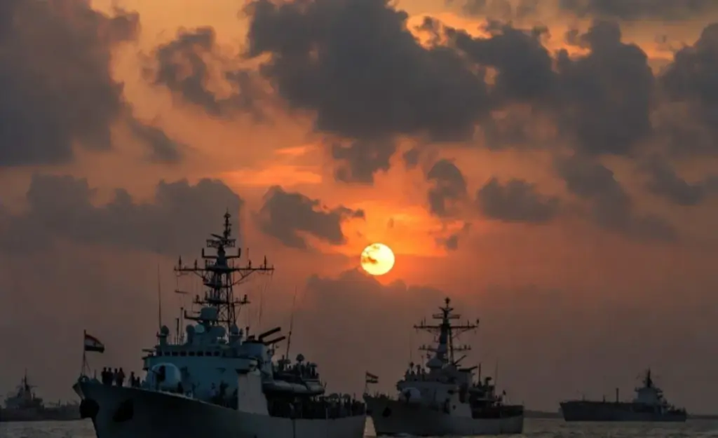 Indian Navy ઈરાનઅમેરિકા વચ્ચે યુદ્ધવિરામ છતાં ભારતીય નૌકાદળની ગલ્ફમાં બાજ નજર, સુરક્ષા વ્યવસ્થામાં કોઈ ઢીલ નહીં