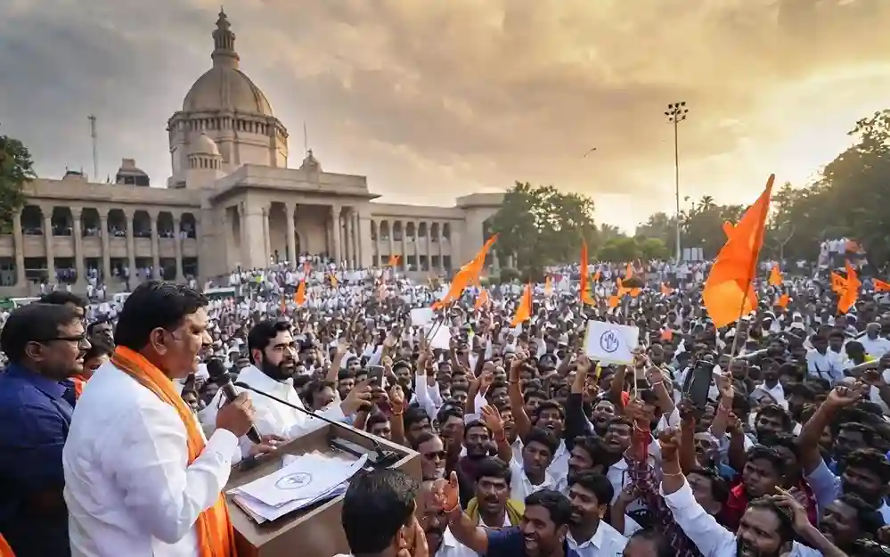 Maratha Reservation। મરાઠા અનામત પર શિંદે સરકાર એક્શન મોડમાં! મનોજ જરાંગેના આંદોલન બાદ લીધો મોટો નિર્ણય; વહીવટી તંત્ર એલર્ટ ર