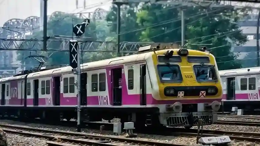 Mumbai Local Train Attack Borivali  અંધેરીબોરીવલી વચ્ચે ચાલુ ટ્રેને હિંસક હુમલો; લોહીલુહાણ હાલતમાં ૨૨ વર્ષના યુવકને હોસ્પિટલ ખસેડાયો