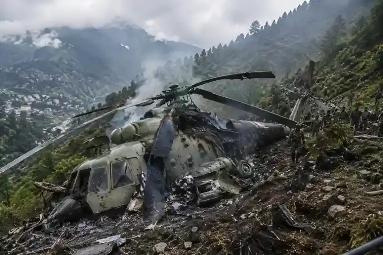 Muzaffarabad Mi17 Crash  પાકિસ્તાનના મુઝફ્ફરાબાદમાં મોટી દુર્ઘટના, Mi17 હેલિકોપ્ટર ક્રેશ; પાઇલટ સહિત તમામ સવારના મોત.