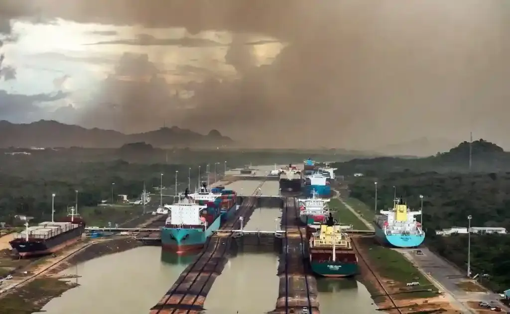 Panama Canal Shipping Crisis  હોર્મુઝ સંકટ બાદ હવે પનામા નહેર પર કેમ મંડરાઈ રહ્યું છે મોટું જોખમ? જાણો દુનિયાભરના દેશો પર આની શું અસર થશે