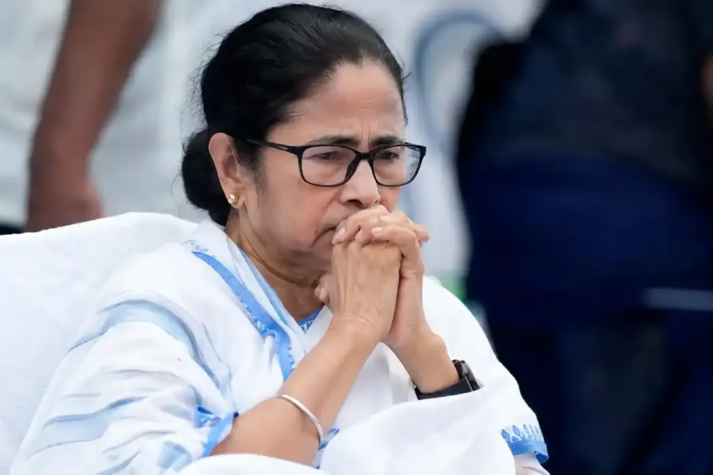 TMC Rebellions પશ્ચિમ બંગાળના રાજકારણમાં ભૂકંપ, મમતા બેનર્જીના ગઢમાં ગાબડું, ટીએમસીના 86 દિગ્ગજો બળવાના મૂડમાં