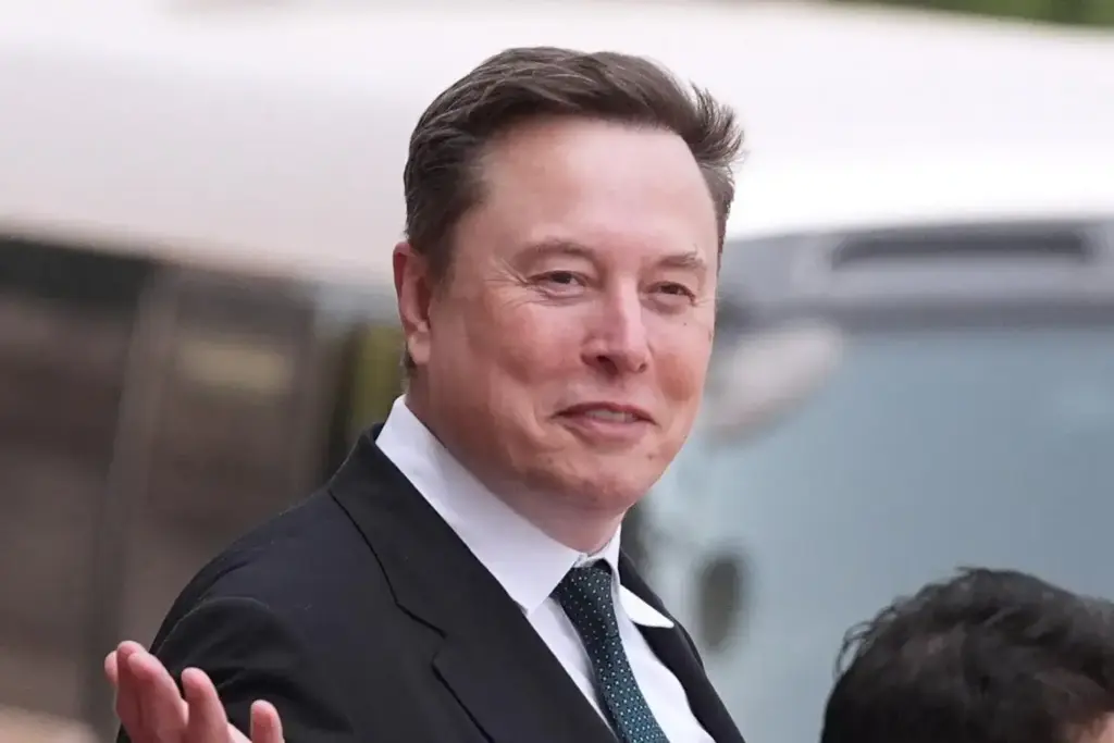 US Iran Tensions Elon Musk  એલોન મસ્કના બિઝનેસ સામ્રાજ્ય પર ઇરાનનો ડોળો, સ્ટારલિંક સેટેલાઇટ નેટવર્કને સૈન્ય લિસ્ટમાં પછાડ્યું