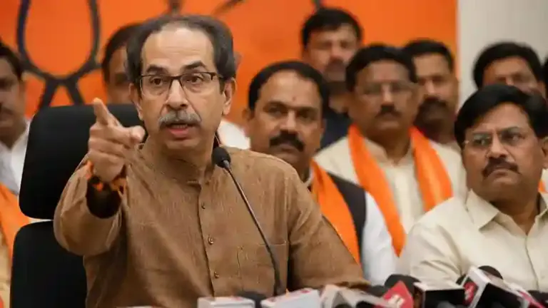 Uddhav Thackeray tour in Yavatmal  ઉદ્ધવ ઠાકરેએ ખાસદારની ઓડિયો ક્લિપ સંભળાવી કર્યા પ્રહારો, બળવાખોર સાંસદોને ગણાવ્યા ગદ્દાર