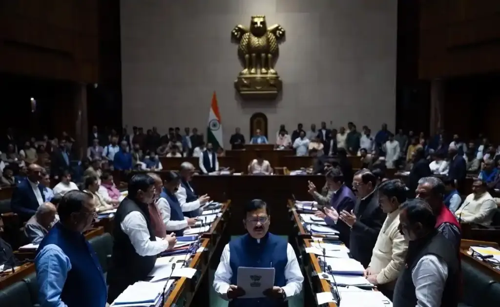 130th Constitutional Amendment Bill  નવા કાયદાની તૈયારી! ૩૦ દિવસ જેલમાં રહેનાર નેતાઓના પદ આપોઆપ જશે, સરકાર લાવી શકે છે મોટું બિલ