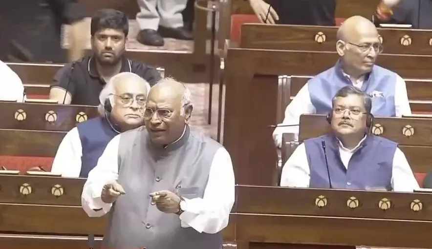 Dharmendra Pradhan Resignation Demand  શિક્ષણ મંત્રી ધર્મેન્દ્ર પ્રધાનના રાજીનામા વિના કોઈ ચર્ચા નહીં, વિપક્ષનો લોકસભા સ્પીકરની બેઠકમાં કડક નિર્ધાર