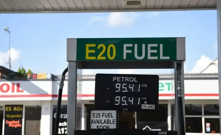 Ethanol Blend Policy  સરકારનું મોટું પગલું પેટ્રોલઇથેનોલના મિશ્રણમાં ૨૫% (E25) ના લક્ષ્યાંકને લાગી શકે છે બ્રેક