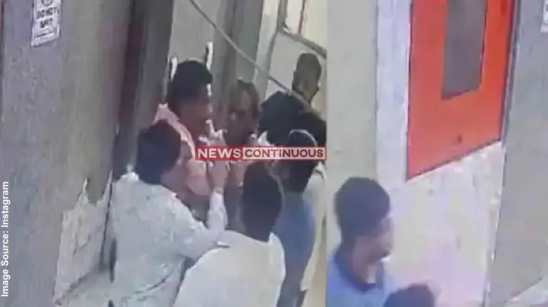 Ghatkopar Shiv Sena Fight  મુંબઈમાં શાસક પક્ષના નેતાઓ વચ્ચે ધોકાવાળી ઘાટકોપરમાં શિંદે જૂથના બે દિગ્ગજ નેતાઓ સાર્વજનિક રસ્તા પર બાખડ્યા, કલહની લાઈવ ઘટના CCTV કેમેરામાં કેદ