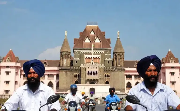Helmet Exemption Ruling બોમ્બે હાઈકોર્ટે શીખ સમુદાય માટે હેલ્મેટમાંથી મુક્તિના નિયમને માન્ય રાખ્યો, અરજી ફગાવી