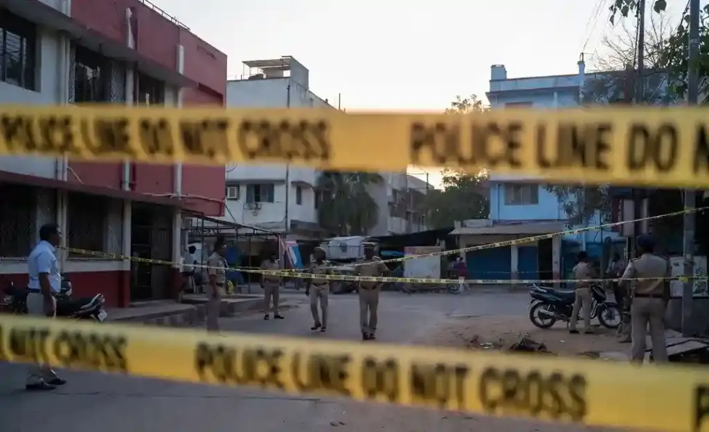 Kandivali Student Murder એકતરફી પ્રેમમાં ક્રૂરતા કાંદિવલીમાં ૧૨મા ધોરણની વિદ્યાર્થિનીની ૧૬ ઘા ઝીંકીને ઘાતકી હત્યા