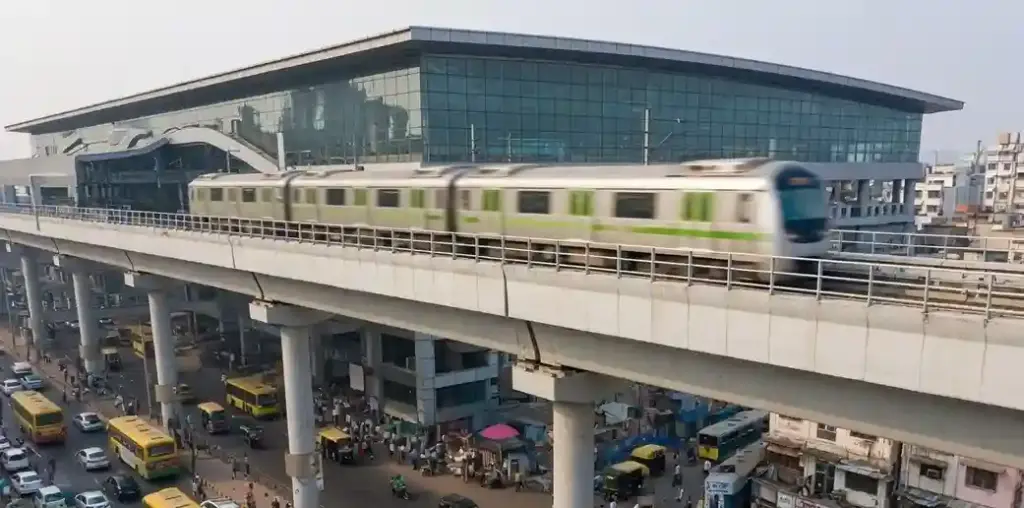 Metro Line 1 operations અંધેરીઘાટકોપર વચ્ચે ફેરા વધારવાની રાહ યથાવત, બીજી ટ્રાયલ સફળ છતાં મુસાફરોની સંખ્યા પર નિર્ભર નિર્ણય