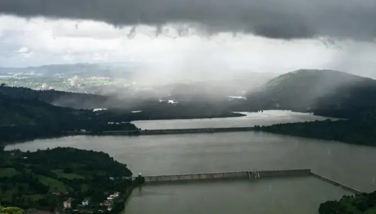 Mumbai Lake Levels  પાણી પૂરું પાડતા જળાશયો છલકાવાની શરૂઆત છેલ્લા ૨૪ કલાકના સાર્વત્રિક વરસાદથી મુંબઈના ડેમ્સમાં જળસંચય ૫૪.૦૫% થયો