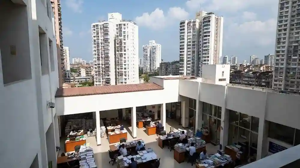 Mumbai Property Registration Hike મુંબઈમાં ઘર ખરીદવું થશે વધુ મોંઘું! રજીસ્ટ્રેશન ફીમાં તોતિંગ વધારાનો પ્રસ્તાવ, સામાન્ય જનતા પર પડશે સીધો બોજ.