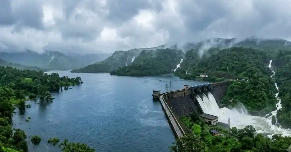 Mumbai water levels  મુંબઈગરા માટે રાહતના સમાચાર, ભારે વરસાદને પગલે જળાશયોમાં પાણીની આવક વધી, મુંબઈ કેચમેન્ટ વોટર લેવલ ૨૮ ટકાથી વધીને ૪૧ ટકા થયું Mumbai catchment water levels