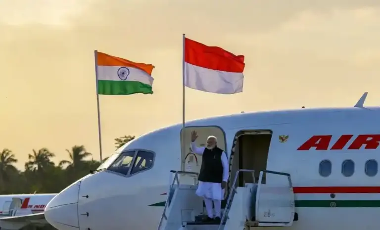 PM Modi's ThreeNation Visit  વડાપ્રધાન મોદી ત્રણ દેશોના પ્રવાસે રવાના, ઇન્ડોનેશિયાથી કરશે પ્રવાસની શરૂઆત!