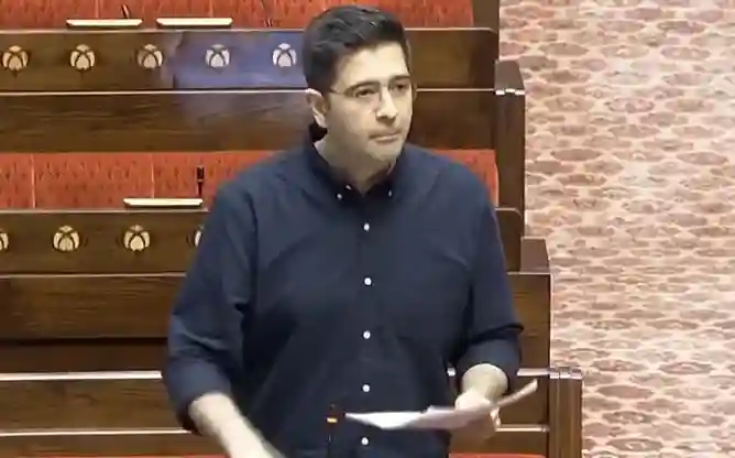 Raghav Chadha on student protest  વિદ્યાર્થી આંદોલન પર આપ નેતા રાઘવ ચઢ્ઢાનું નિવેદન, 'આંદોલન વ્યાજબી, પણ તે રાજકીય રેલી ન બનવું જોઈએ'
