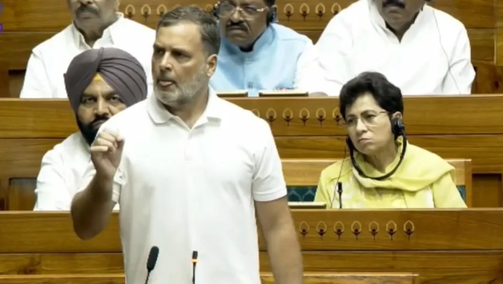 Rahul Gandhi RSS Education Ministry  સંસદમાં રાહુલ ગાંધીનો મોટો આક્ષેપ  કહ્યું આરએસએસ ચલાવે છે શિક્ષણ મંત્રાલય, ધર્મેન્દ્ર પ્રધાન તો માત્ર…