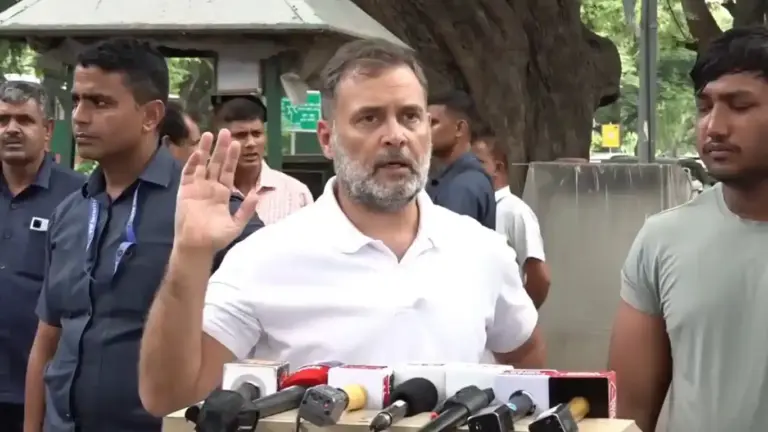 Rahul Gandhi Reacts To Dharmendra Pradhan's Resignation  ધર્મેન્દ્ર પ્રધાનના રાજીનામા પર રાહુલ ગાંધીનો પ્રહાર, કહ્યું 'આ સરકારને હટાવવાનો સમય…'