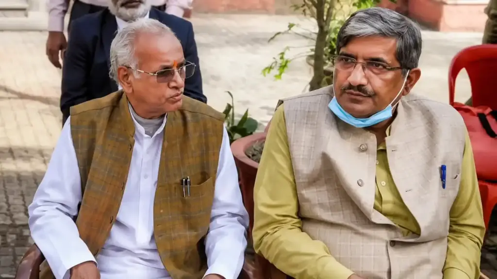 Ram Mandir Donation scam રામ મંદિર ટ્રસ્ટમાં મંથન ચંપત રાય અને અનિલ મિશ્રાના રાજીનામા પર થશે મતદાન, બેતૃતીયાંશ બહુમતી અનિવાર્ય