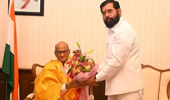 Sharad Pawar meets Eknath Shinde શરદ પવાર અને એકનાથ શિંદેની મુલાકાતથી મહારાષ્ટ્રના રાજકારણમાં ગરમાવો, શું NDAમાં જોડાશે NCP?