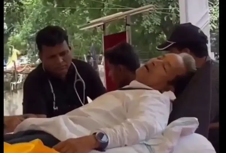 Sonam Wangchuk On hunger strike  19 દિવસમાં 9 કિલો વજન ઘટ્યું, ચાલવાની પણ શક્તિ નથી; તેમ છતાં સોનમ વાંગચુક પોતાના ઉપવાસ પર અડગ!