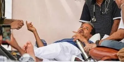 Sonam Wangchuk Protest હોસ્પિટલમાં પણ સોનમ વાંગચુકના ઉપવાસ યથાવત પત્નીએ કહ્યું 20 જુલાઈએ સંસદ માર્ચ થઈને જ રહેશે